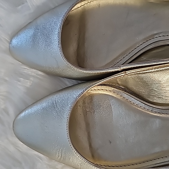 EUC Gold Ella Slingback Flats - Picture 5 of 7